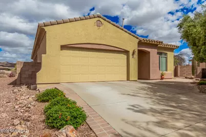 13090 N Toucan Drive, Oro Valley, AZ 85755 - Photo 1