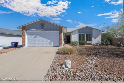 10281 E Foxmoor Drive, Tucson, AZ 85748 - Photo 1