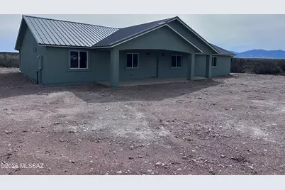 1282 E Roosevelt Road, Huachuca City, AZ 85616 - Photo 1