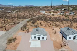 126 Valencia Ct, Rio Rico, AZ 85648 - Photo 1