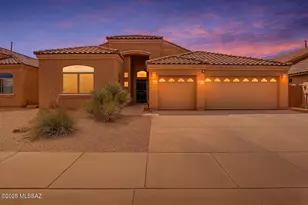 7109 W Autumn Gold Ct, Tucson, AZ 85743 - Photo 1