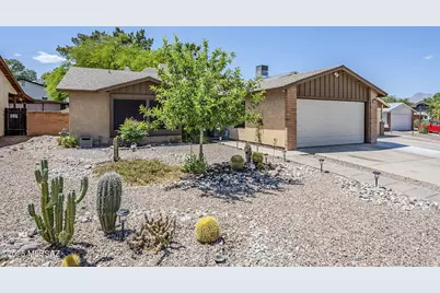 215 N Redcoat Lane, Tucson, AZ 85748 - Photo 1