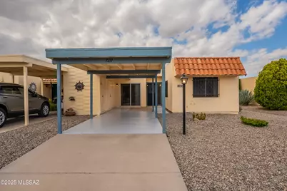 1211 S Alpine Circle, Green Valley, AZ 85614 - Photo 1