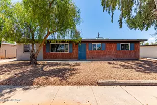 7932 E Winnepeg Dr, Tucson, AZ 85730 - Photo 1