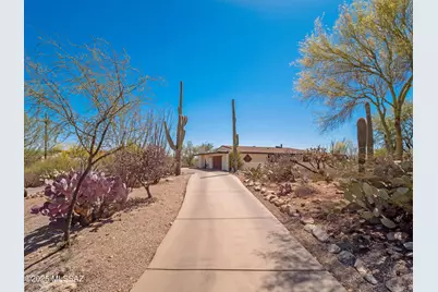 5825 N Camino Miraval Drive, Tucson, AZ 85718 - Photo 1