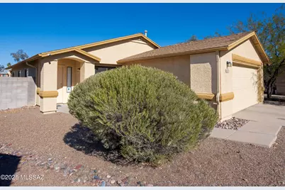 1672 W Wood Crest Court, Tucson, AZ 85746 - Photo 1