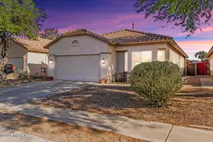 7497 W Mission View Pl, Tucson, AZ 85743 - Photo 1