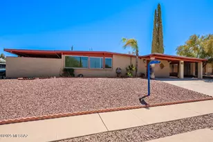 8220 E Nicaragua Dr, Tucson, AZ 85730 - Photo 1