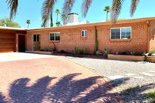 8936 E Calle Kuehn, Tucson, AZ 85715 - Photo 1