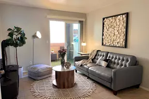 1810 E Blacklidge Dr, Tucson, AZ 85719 - Photo 1