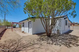 2801 W Roadrunner Rd, Tucson, AZ 85746 - Photo 1