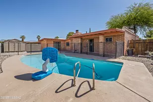 1716 S Sleepy Hollow Ave, Tucson, AZ 85710 - Photo 1