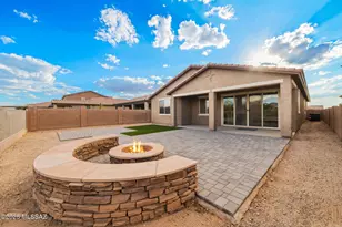 11324 Granite Gulch Way, Tucson, AZ 85747 - Photo 1