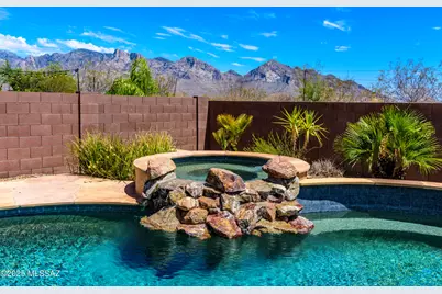 703 W Pizzicato Lane, Oro Valley, AZ 85737 - Photo 1