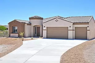 1356 N Range Rider Pl, Vail, AZ 85641 - Photo 1