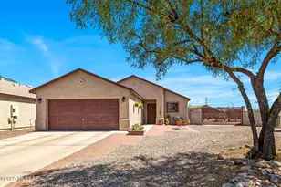6033 S Mogollon Dr, Tucson, AZ 85706 - Photo 1