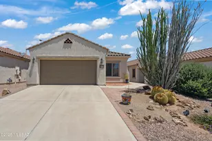 582 W Calle Media Luz, Sahuarita, AZ 85629 - Photo 1