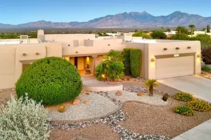 697 S Placita Prosperidad, Green Valley, AZ 85614 - Photo 1