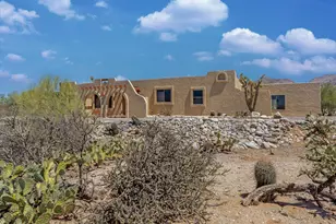 6401 N Camino Padre Isidoro, Tucson, AZ 85718 - Photo 1