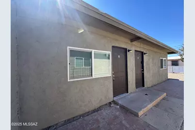 3451 N Flowing Wells Road #3, Tucson, AZ 85705 - Photo 1