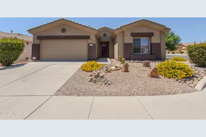 82 E Calle De La Semilla, Green Valley, AZ 85614 - Photo 1