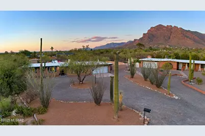 652 W Camino Del Oro, Tucson, AZ 85704 - Photo 1