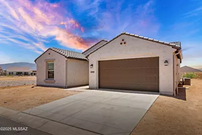 61935 E Skyview Way, Oracle, AZ 85623 - Photo 1