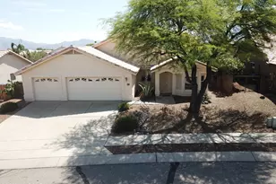 907 S Smokey Mountains Rd, Tucson, AZ 85748 - Photo 1