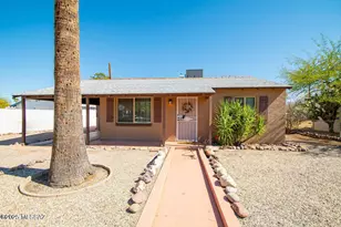 4571 E 6th St, Tucson, AZ 85711 - Photo 1