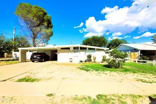 301 S Casas Lindas Dr, Willcox, AZ 85643 - Photo 1