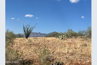 52 Calle Dinamarca #21, Rio Rico, AZ 85648 - Photo 1