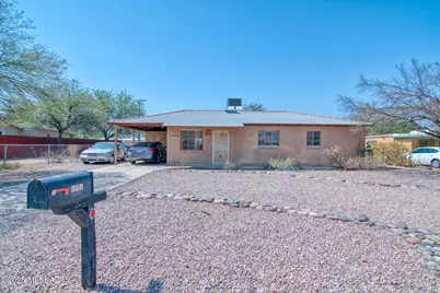 4774 E 17th Street, Tucson, AZ 85711 - Photo 1