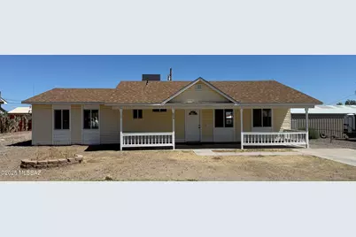 634 W Doggie Drive, Safford, AZ 85546 - Photo 1