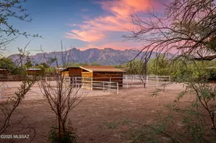 2519 E Allen Rd, Tucson, AZ 85716 - Photo 1