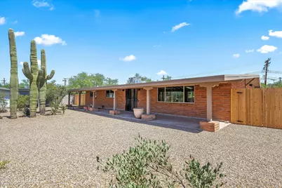 1740 W Klamath Drive, Tucson, AZ 85704 - Photo 1