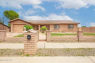 7516 W Tenderfoot Dr, Tucson, AZ 85757 - Photo 1