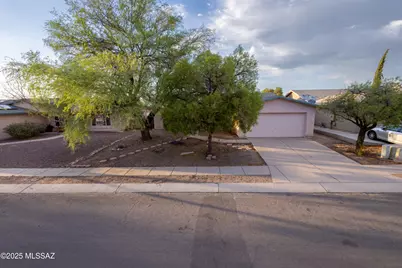 9861 E Bennett Drive, Tucson, AZ 85747 - Photo 1