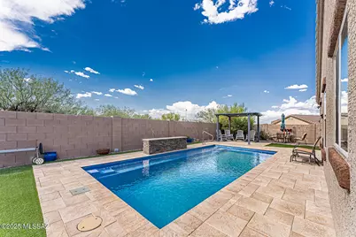 17758 S Silent Meadows Path, Sahuarita, AZ 85629 - Photo 1