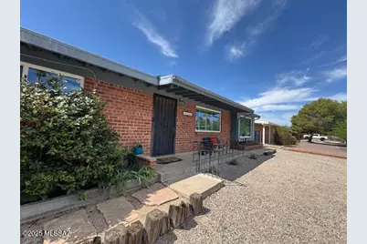 5242 E 2nd Street, Tucson, AZ 85711 - Photo 1