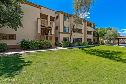 2550 E River Road #13105, Tucson, AZ 85718 - Photo 1