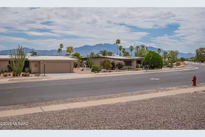 458 W San Ignacio, Green Valley, AZ 85614 - Photo 1