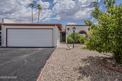 7860 E Hampton Street, Tucson, AZ 85715 - Photo 1