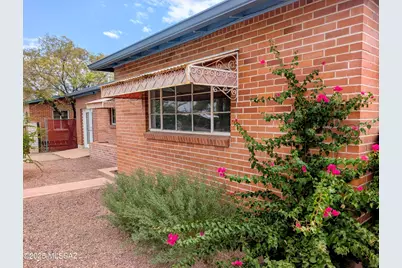 2260 N Chrysler Drive, Tucson, AZ 85716 - Photo 1