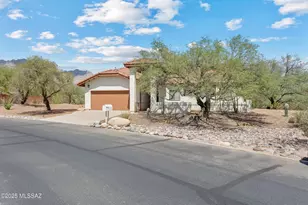 8121 E Coronado Rd, Tucson, AZ 85750 - Photo 1