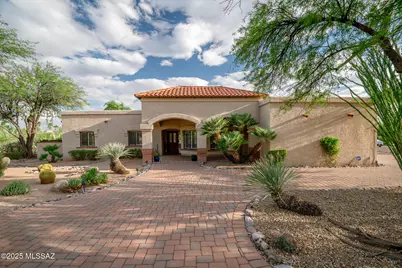 6020 N Placita Del Lagarto, Tucson, AZ 85718 - Photo 1