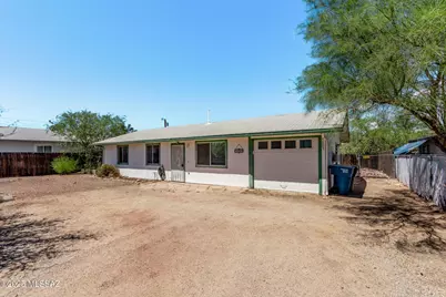5803 E 26th Street, Tucson, AZ 85711 - Photo 1