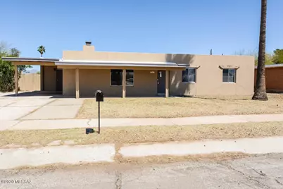 7627 E 42nd Street, Tucson, AZ 85730 - Photo 1