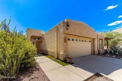 10380 E Rushlight Drive, Tucson, AZ 85748 - Photo 1