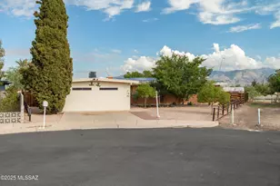 2 S Antietam Pl, Tucson, AZ 85710 - Photo 1