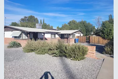 2713 E Fort Lowell Road, Tucson, AZ 85716 - Photo 1